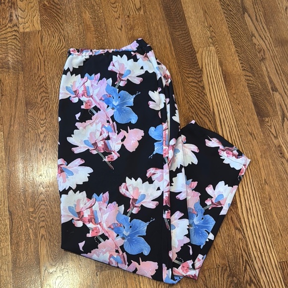 Vince Camuto Women’s Floral Print Pant’s Size Large